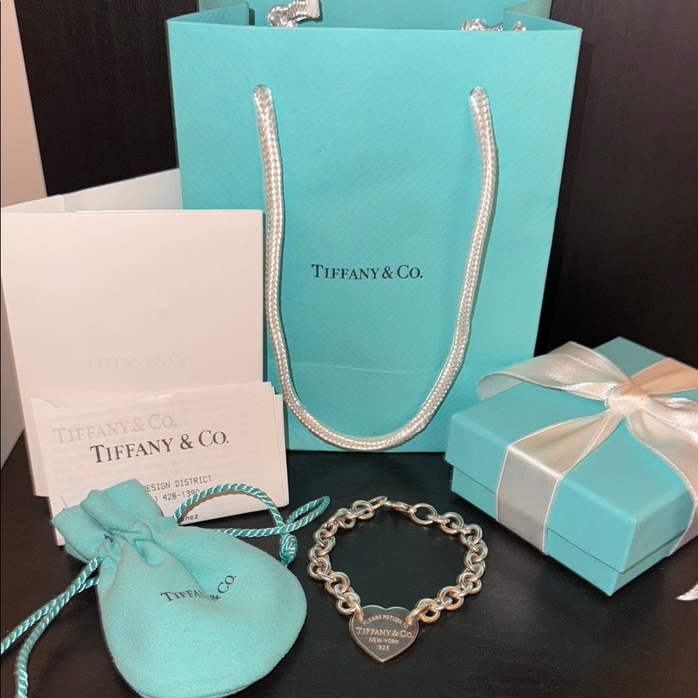 Tiffany & Co. Silver Heart Bracelet with Blue Packaging